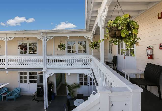 The Palms Hotel Image