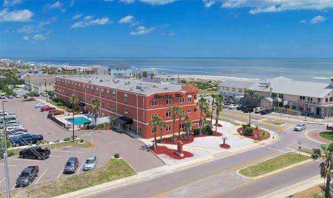 Amelia hotel at the beach