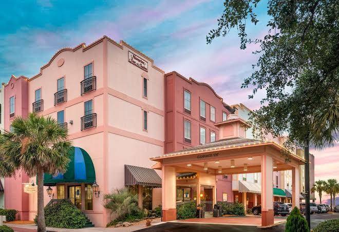 Hampton inn & suites amelia island historic harbor front