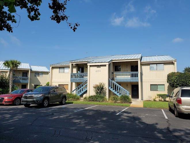Chateau la mer ii condominium
