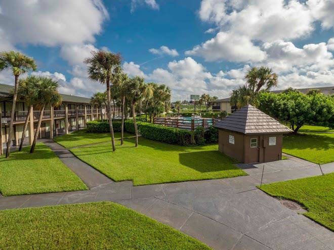 Countryside inn & suites