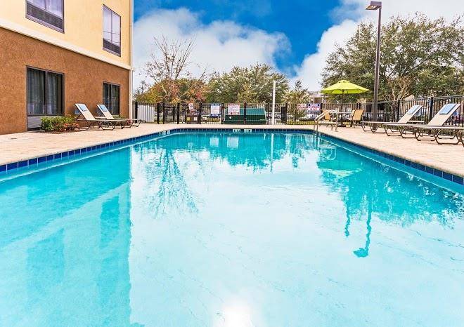 Holiday inn express & suites orlando east ucf area