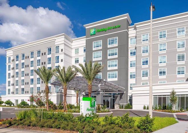Holiday Inn & Suites Orlando International Dr S Image