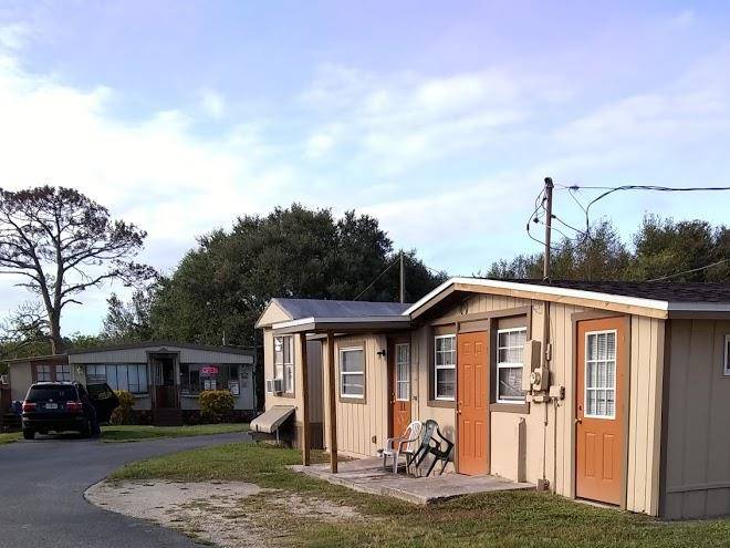 Lake johns motel