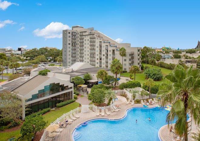 The enclave hotel & suites