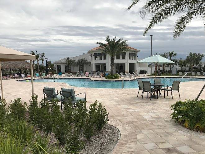 Deconova vacation 3068 gatsby st