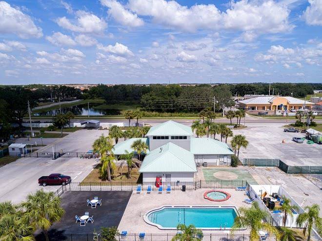 Floridian Rv Resort Image