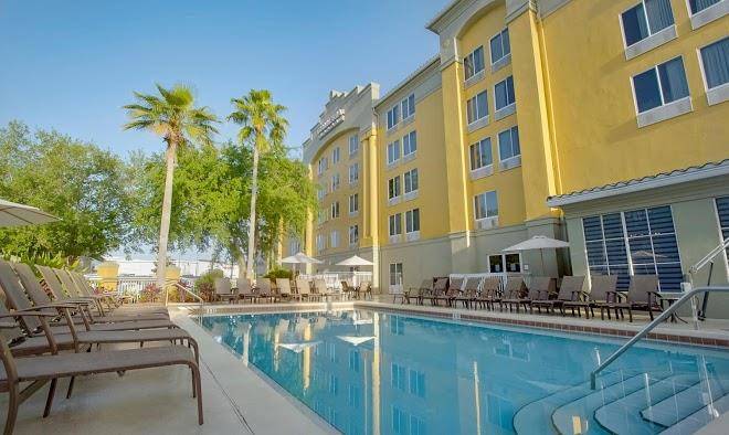 Galleria palms hotel