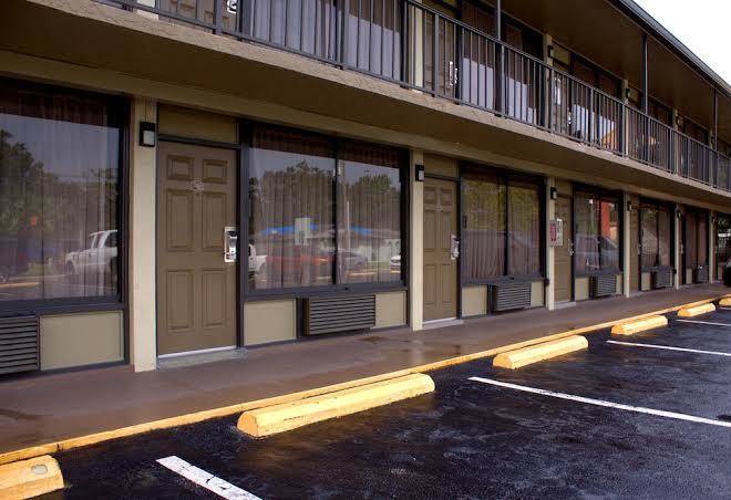 Polynesian inn
