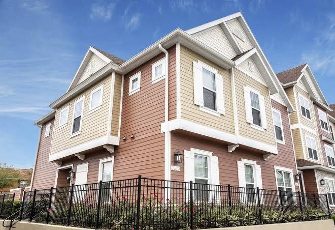 Summerville Resort Image