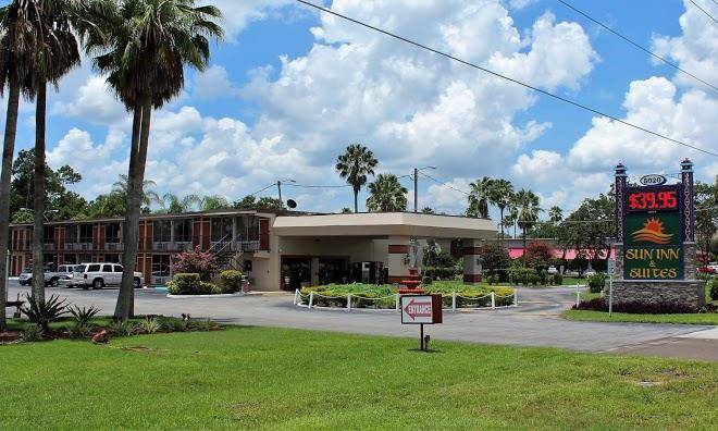 Sun inn & suites