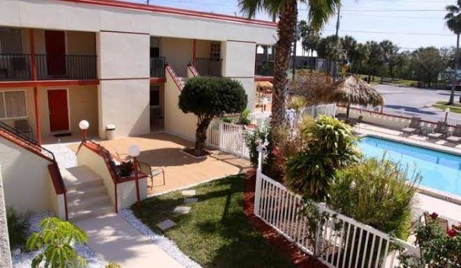 Bamboo Beach Club Image