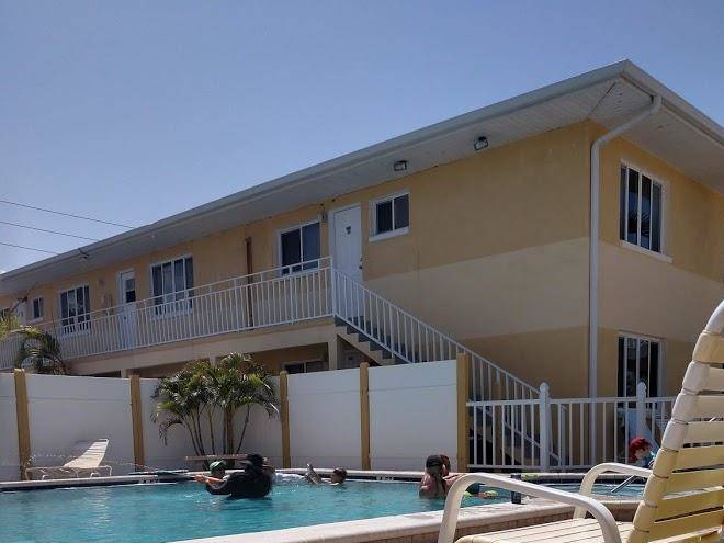Birdsong gulf front beach suites