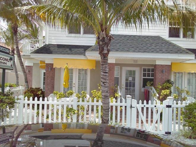 Coconut inn