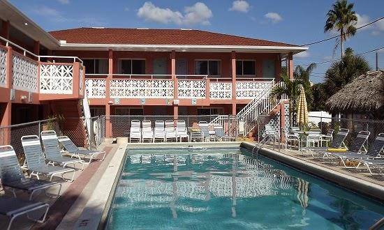 Holiday isles resort
