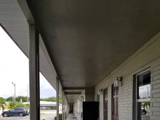 Rand motel