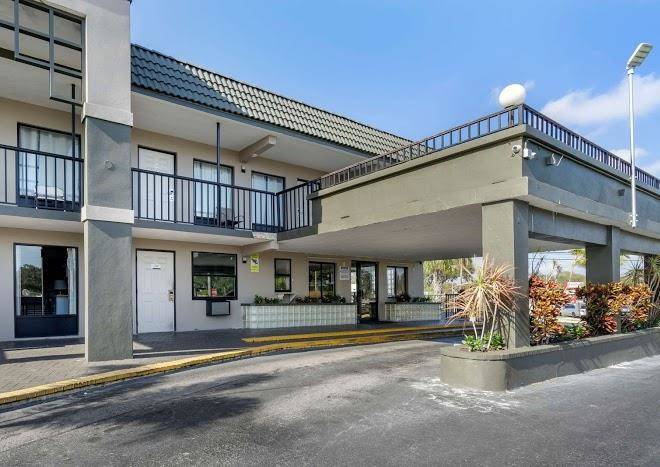 Rodeway inn clearwater dunedin