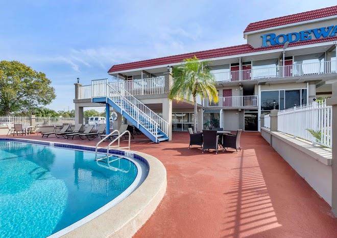 Rodeway inn clearwater largo