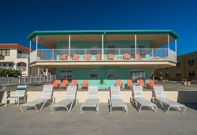 Sea rocket motel