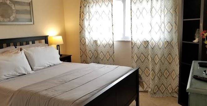 St pete beach condo 5 min walk to beach