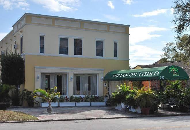 The inn on third