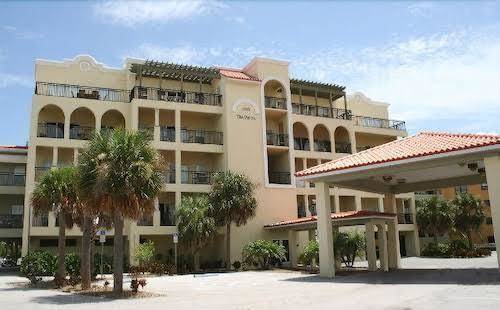 The palms of treasure island