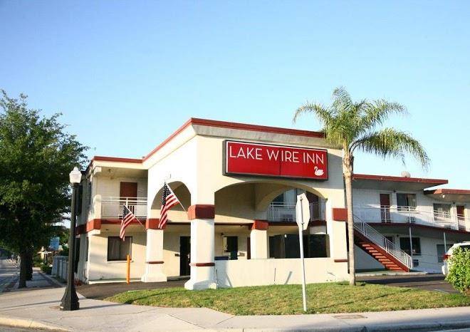 Lake wire inn