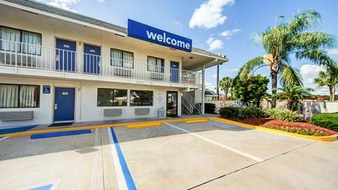 Motel 6 lakeland fl