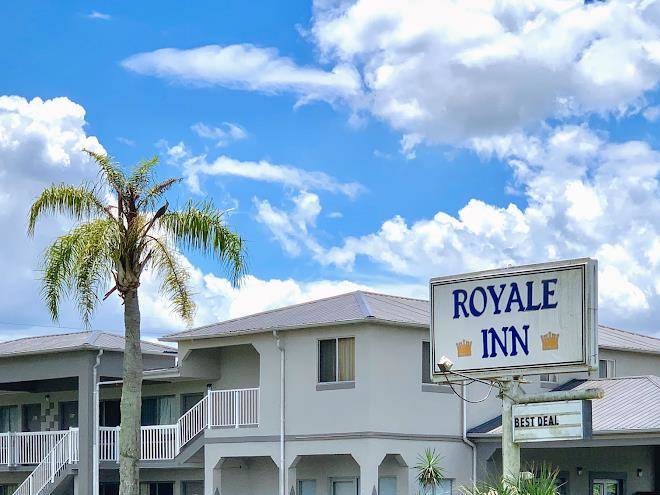 Royale inn lake wales