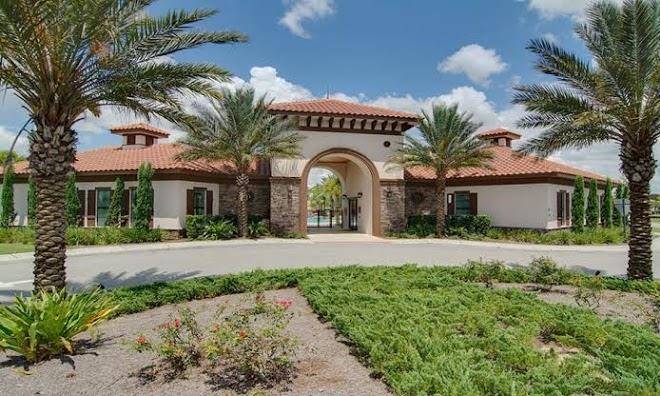 Solterra 4404 acorn court