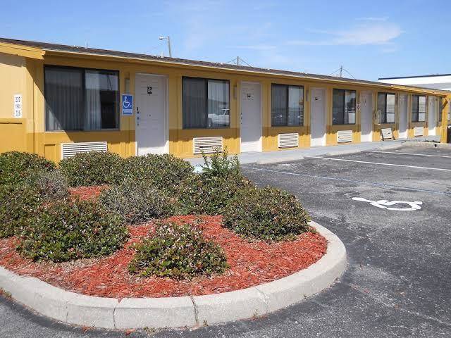 Vintage Inn Lake Wales Image