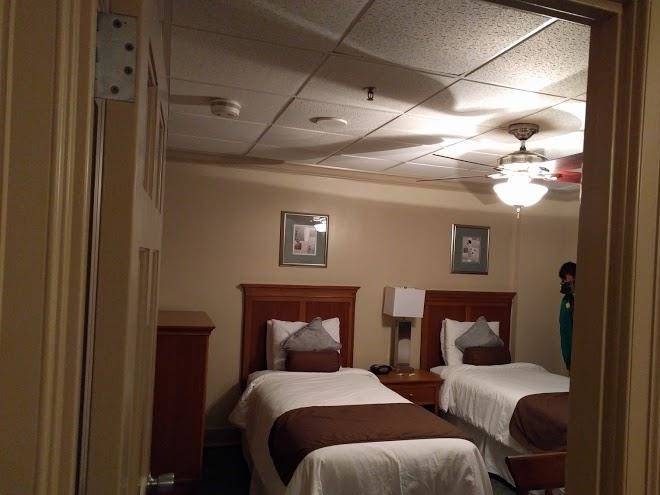 Navy gateway inn & suites