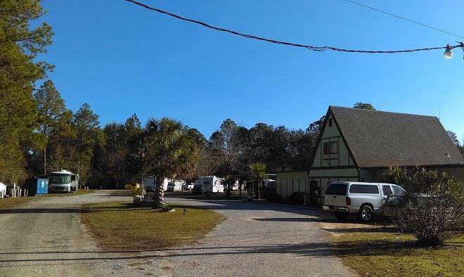 Pelican palms rv park llc