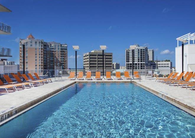 Aloft sarasota