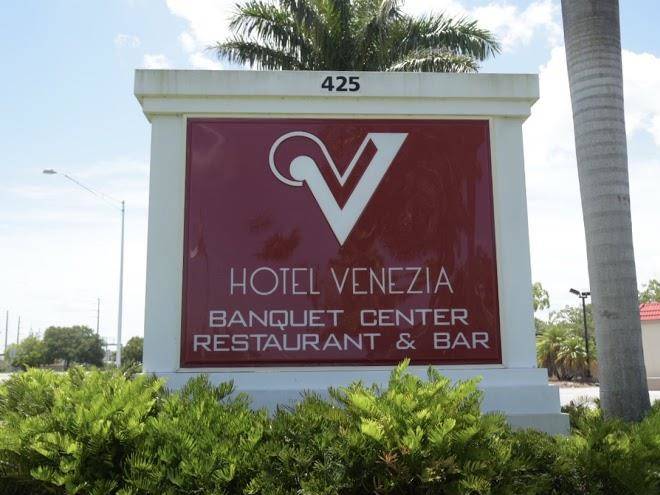 Hotel venezia restaurant & bar