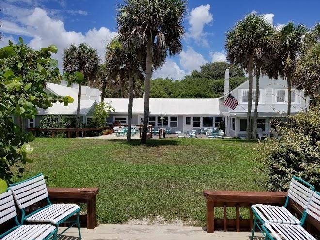Manasota beach club
