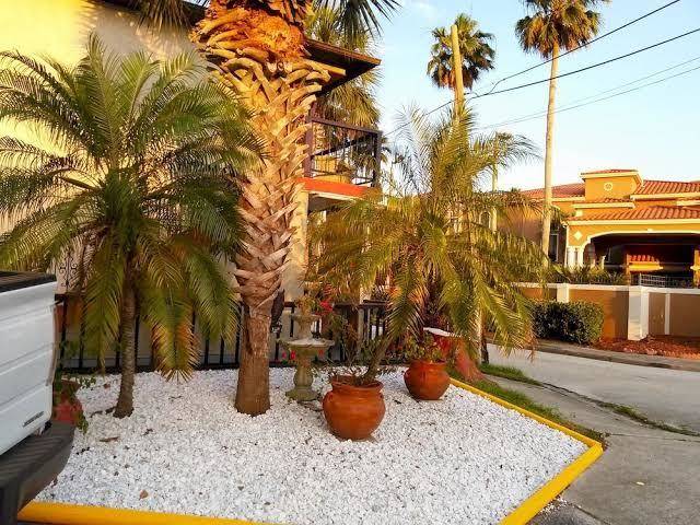 Merida inn & suites