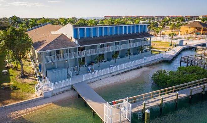 Dockside inn & resort