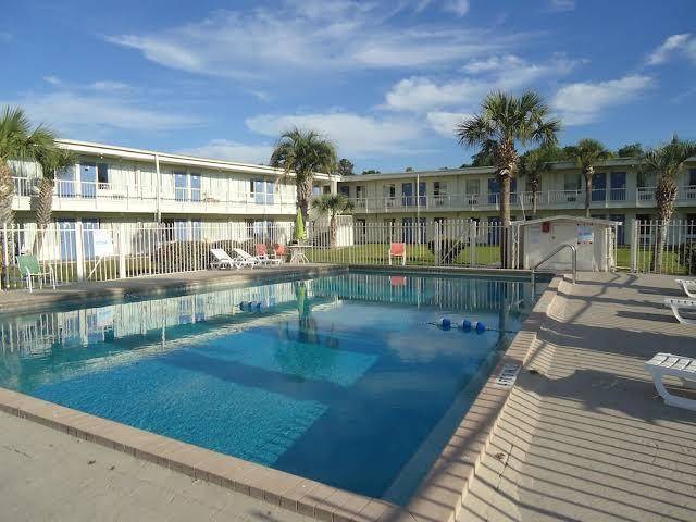 Motel 6 wildwood fl