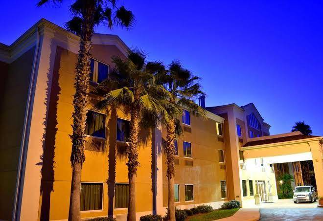 Comfort inn & suites deland near university