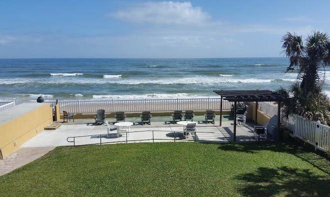 Driftwood Beach Motel Image