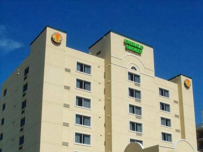 Emerald Shores Hotel Image