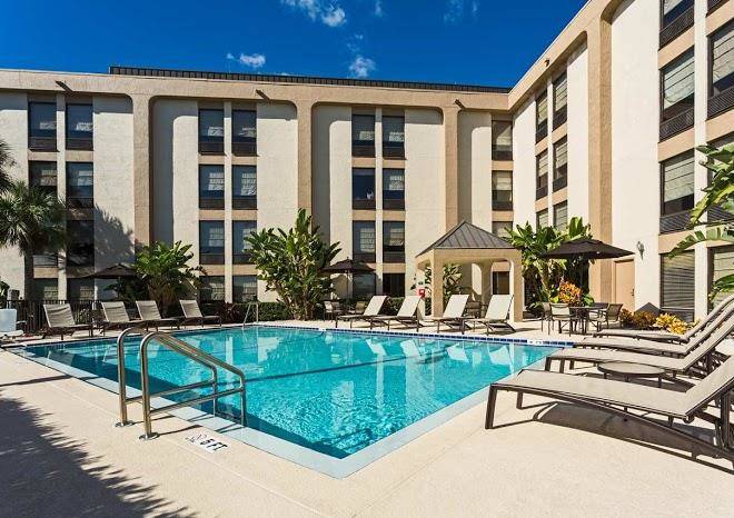 Hampton inn daytona speedway airport