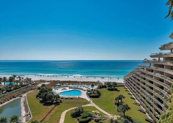 Edgewater resort