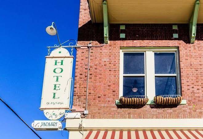 Hotel Defuniak Image