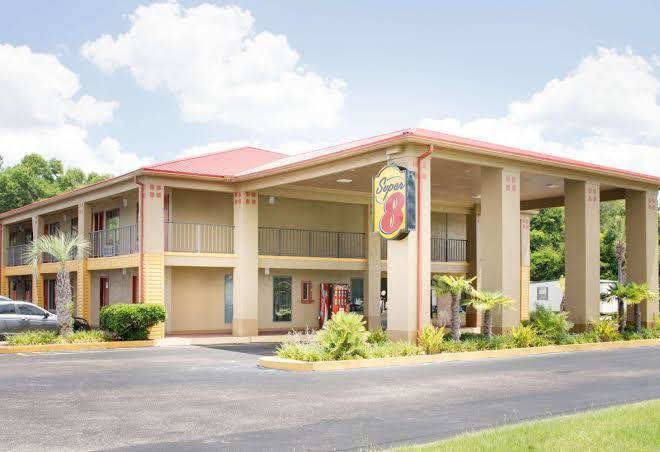 Super 8 by wyndham defuniak springs