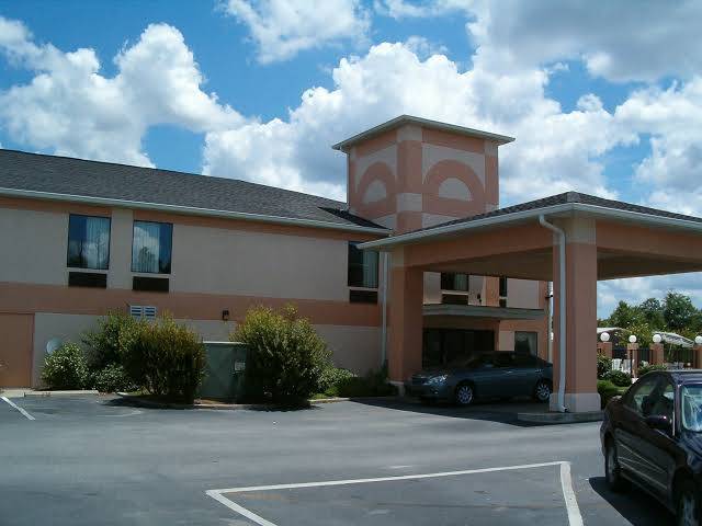 Key west inn baxley