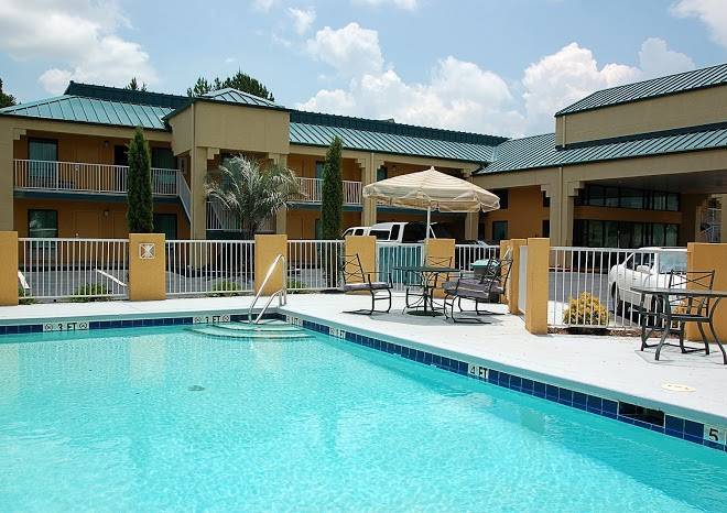 America's best value inn milledgeville