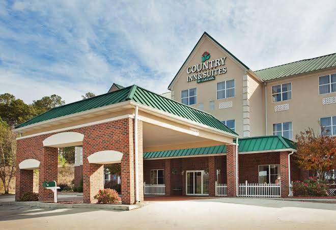 Comfort inn & suites cartersville emerson lake point