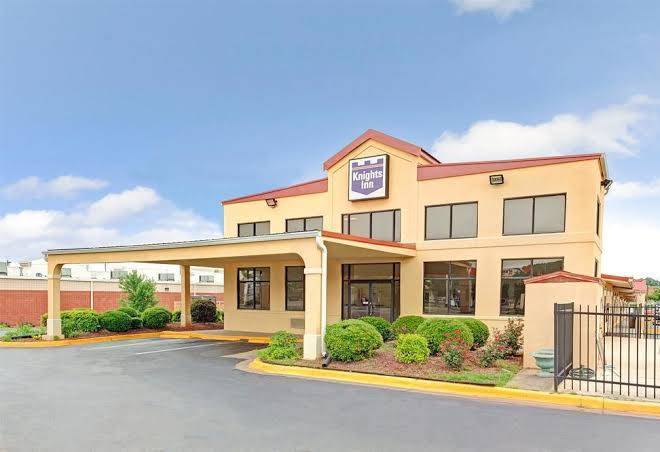 Knights inn cartersville